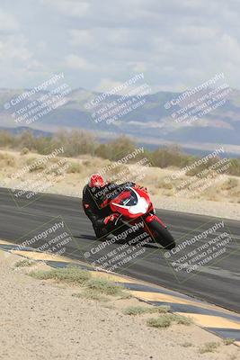 media/May-05-2025-Moto Forza (Mon) [[3c1838c5e5]]/2-B Group/Session 2 (Turn 7 Inside)/
